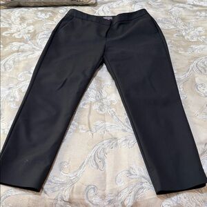 Vince Camuto Women's Black Capris